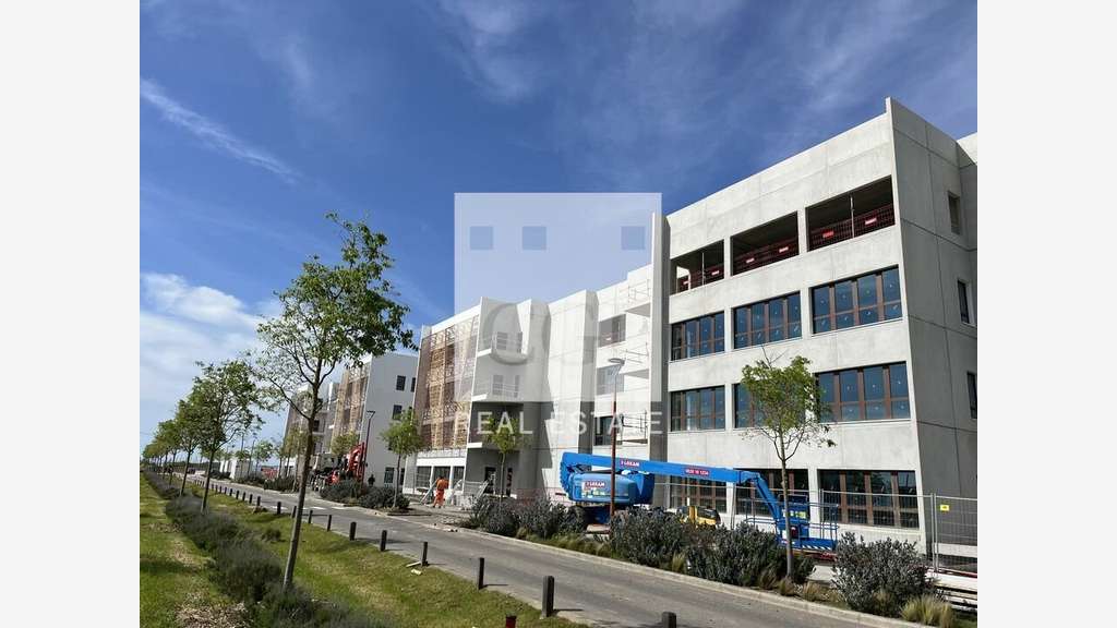Bureaux neufs à partir 186m² à louer Parc EverEst