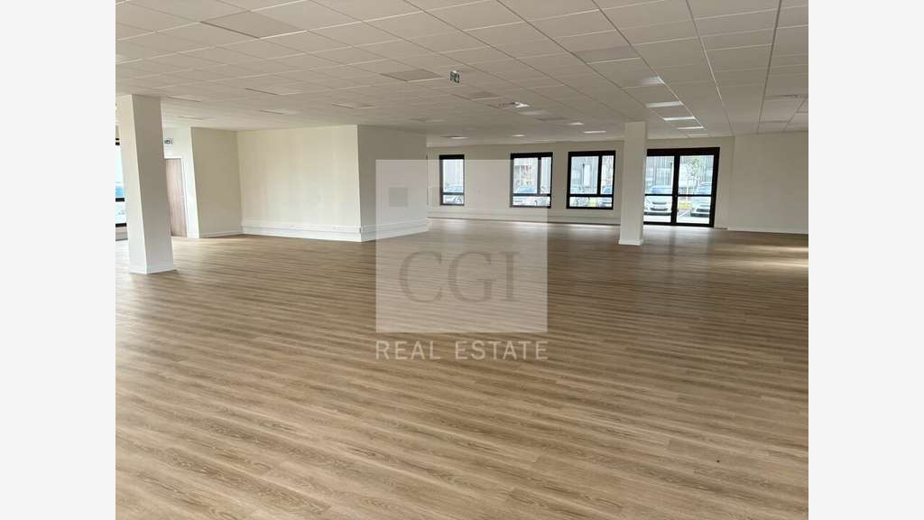 Bureaux neufs à partir 186m² à louer Parc EverEst