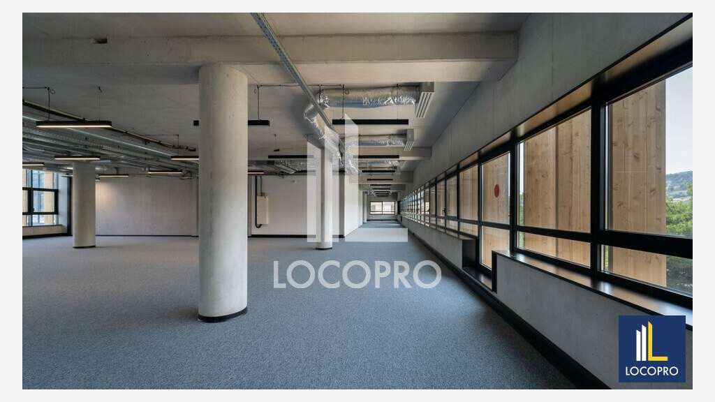 A louer bureaux neufs 943m² à Nice Saint Isidore