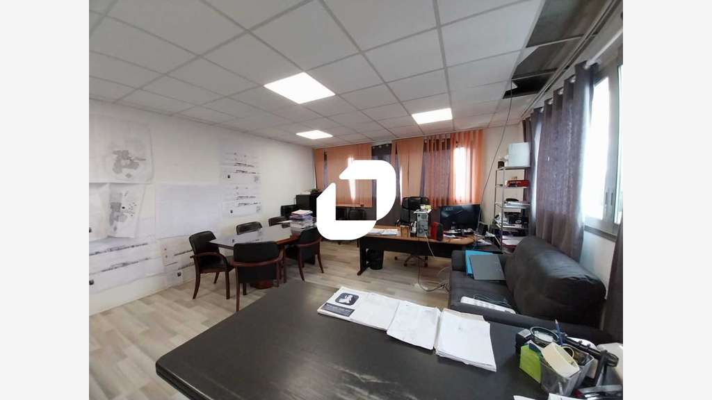 A louer Bureaux 78m² Neuilly plaisance