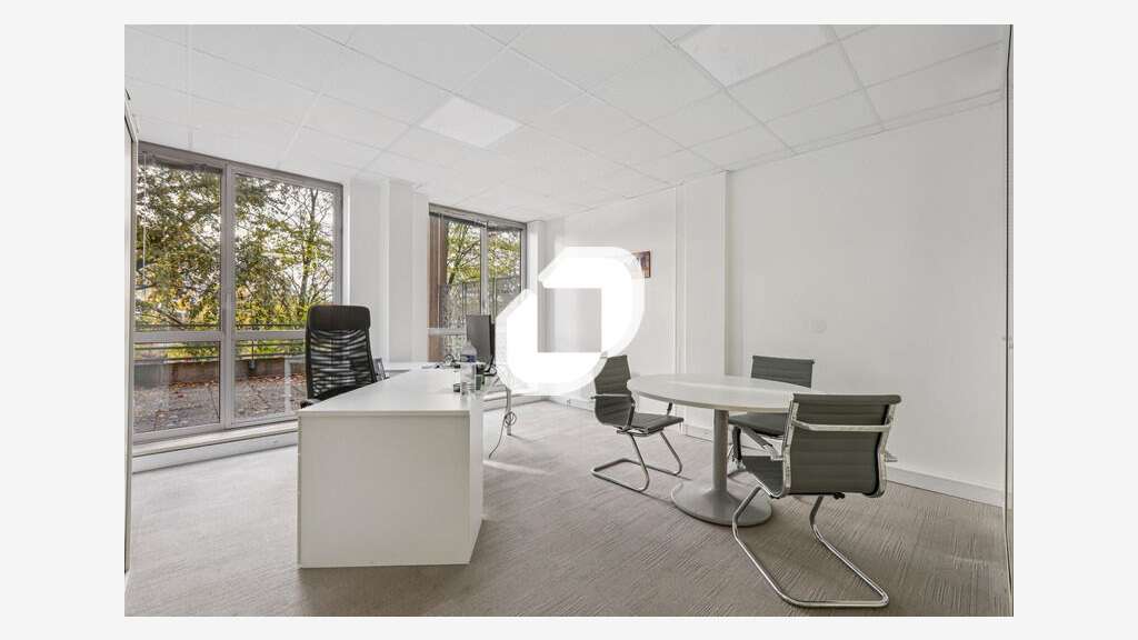 A louer Bureaux 293m² Neuilly plaisance