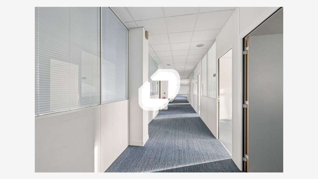 A louer Bureaux 293m² Neuilly plaisance