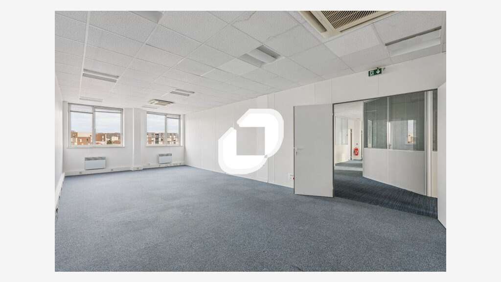 A louer Bureaux 293m² Neuilly plaisance