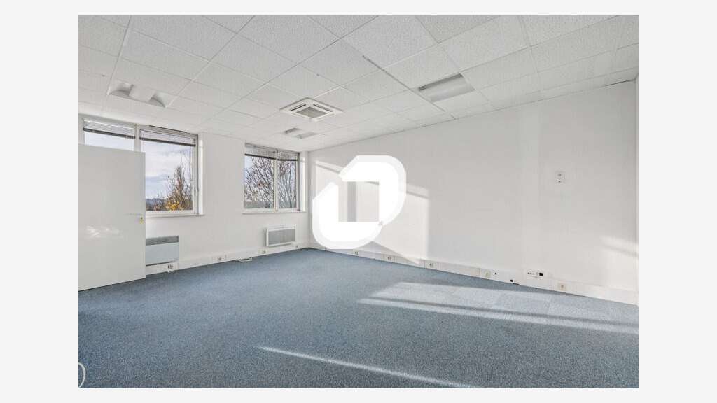 A louer Bureaux 293m² Neuilly plaisance