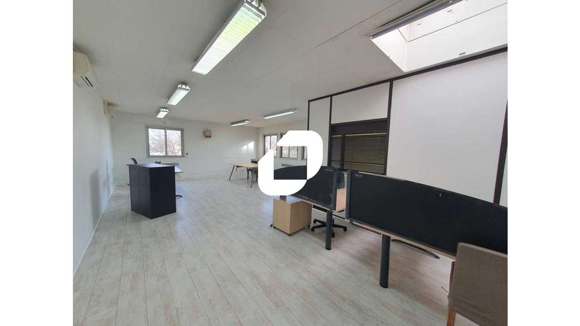 A louer Bureaux 155m² Neuilly sur marne