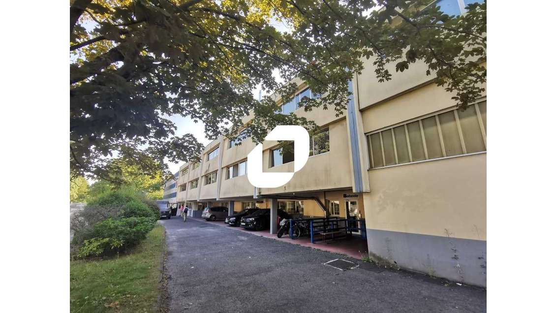 A louer Bureaux 445m² Neuilly sur marne