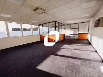 Location Bureaux à Neuilly-sur-Marne