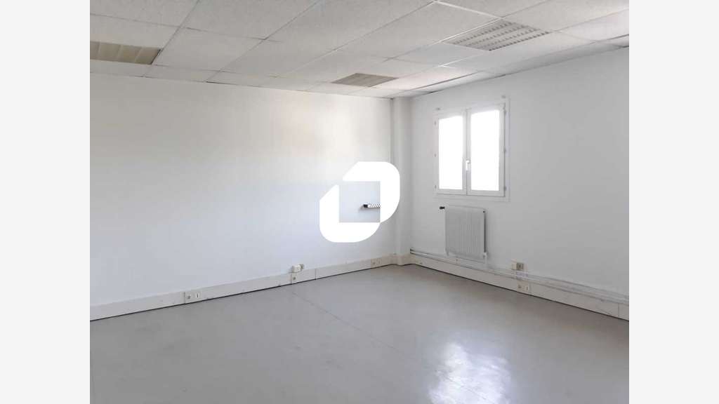 A louer Bureaux 194m² Neuilly sur marne