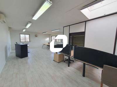A louer Bureaux 155m² Neuilly sur marne