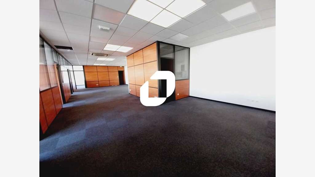 A louer Bureaux 90m² Neuilly sur marne