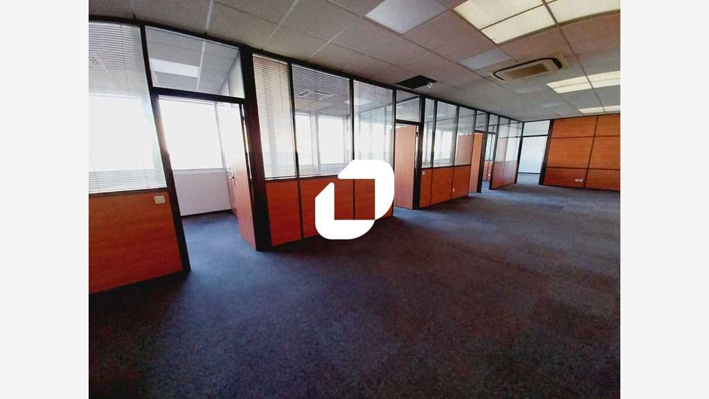 A louer Bureaux 213m² Neuilly sur marne