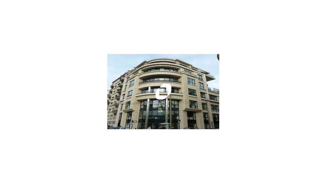A louer Bureaux 1000m² Neuilly sur seine