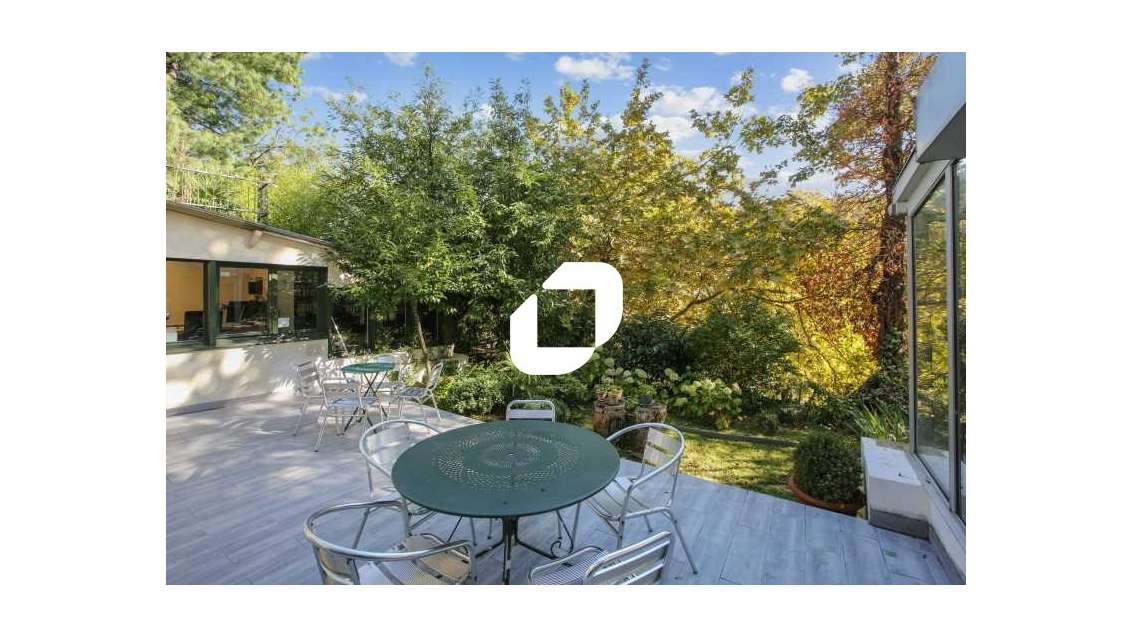 A louer Bureaux 140m² Neuilly sur seine