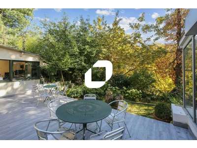 Location Bureaux à Neuilly-sur-Seine