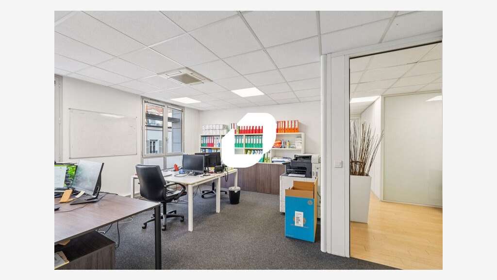 A louer Bureaux 195m² Neuilly sur seine
