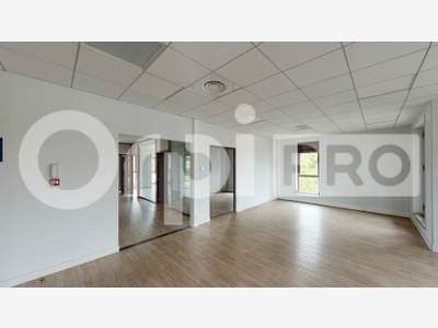 A louer bureaux moderne 540m² Neuville Av Carnot 
