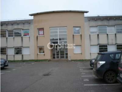 A louer locaux 165m² secteur tertiaire à Nevers