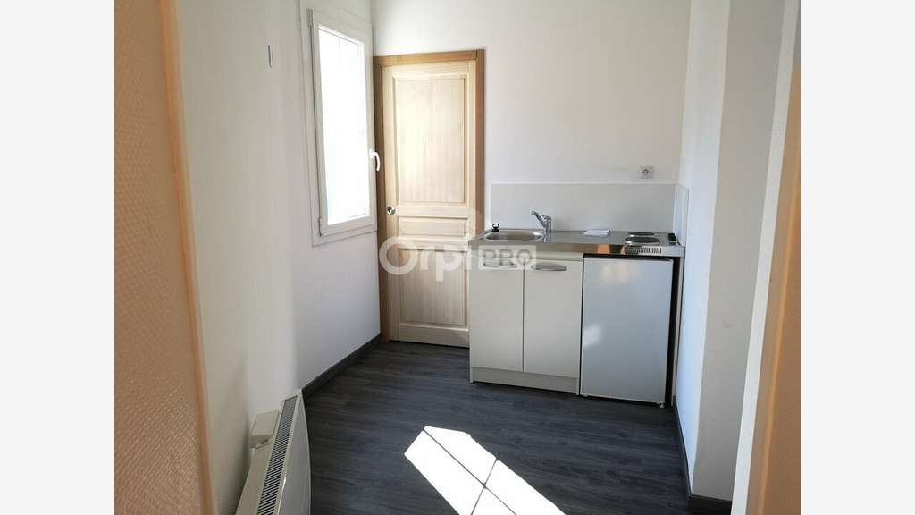 A louer local professionnel libre de 46m² à Nevers