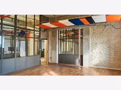Bureaux de 4000m² à louer sur 4 étages à Nevers