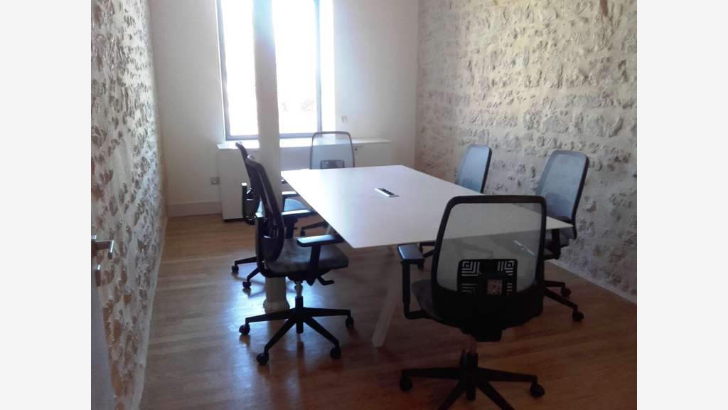 À louer – bureaux de 200 m² à Nevers