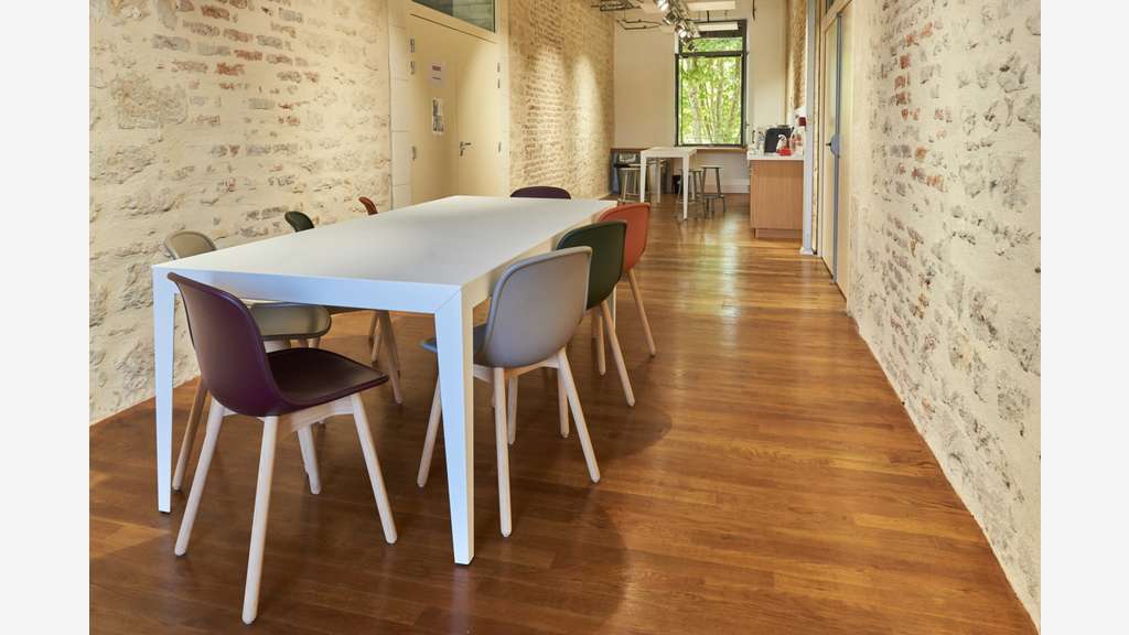 À vendre – Bureaux de 6 500 m² à Nevers