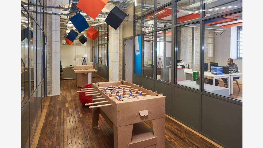 À vendre – Bureaux de 6 500 m² à Nevers