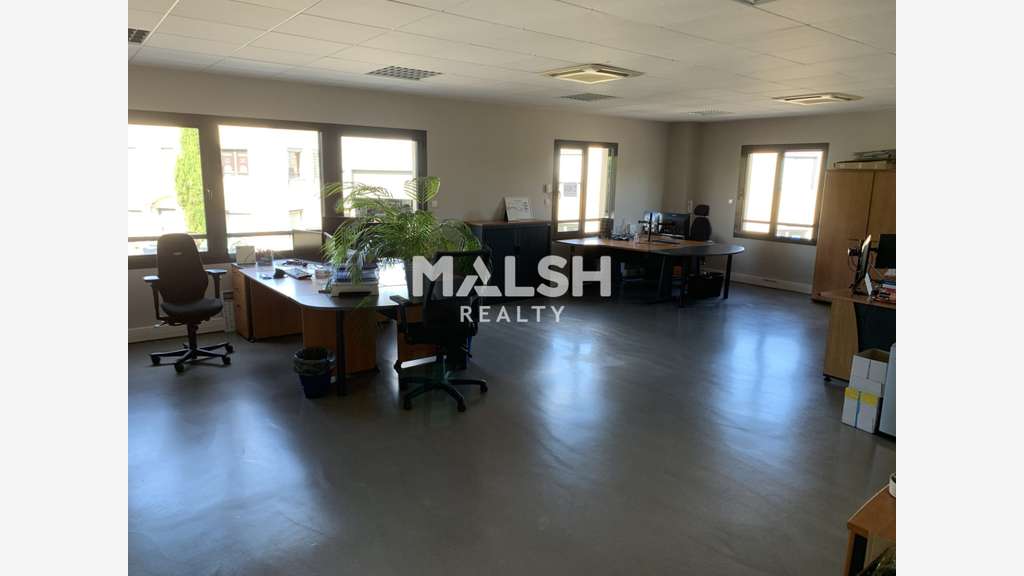 Bureaux à louer 140m² R+1 à Neyron Le Haut