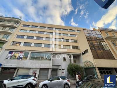 A louer bureaux 420m² divisibles à Nice centre