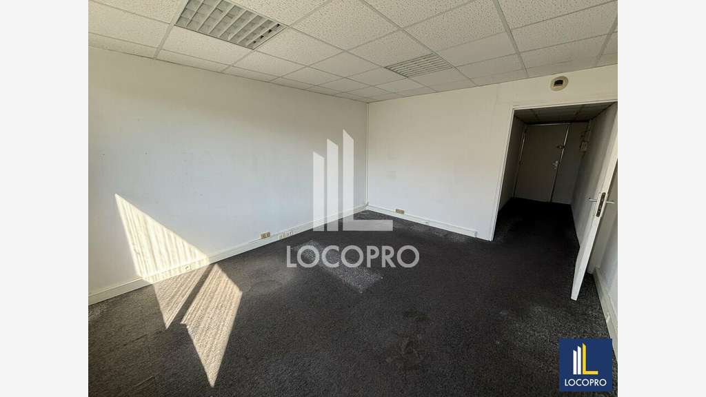 A louer bureaux 420m² divisibles à Nice centre