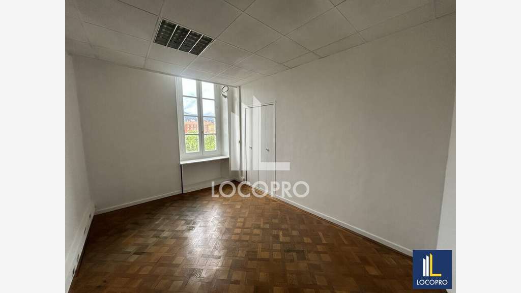 A louer bureaux 582m² divisibles à Nice Masséna
