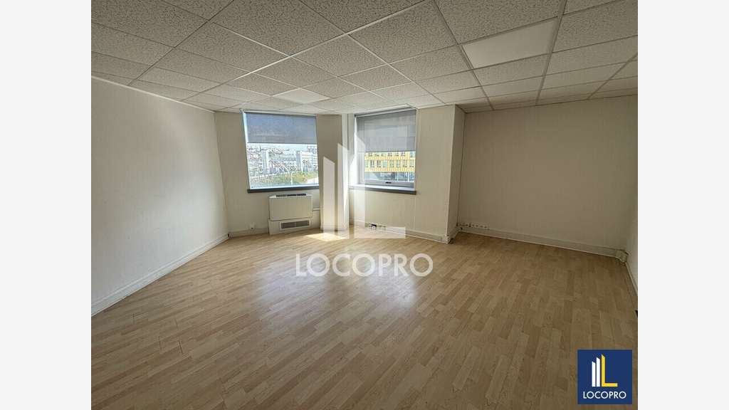 A louer bureau 93m² R+2 Bd René Cassin Nice