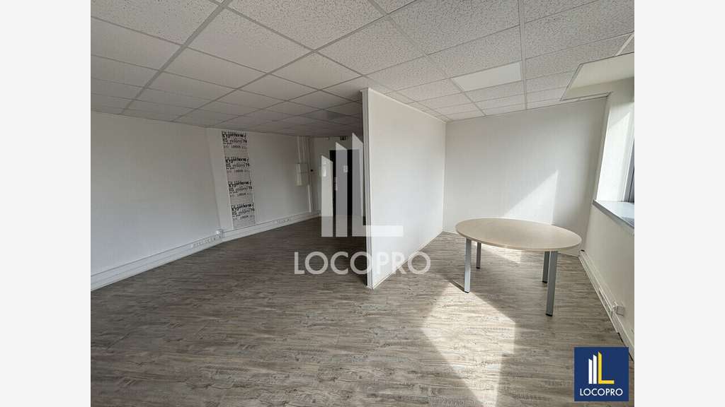 A louer bureau 93m² R+2 Bd René Cassin Nice