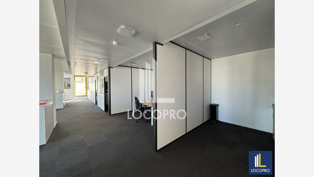 A louer bureau 169m² à Nice Arénas