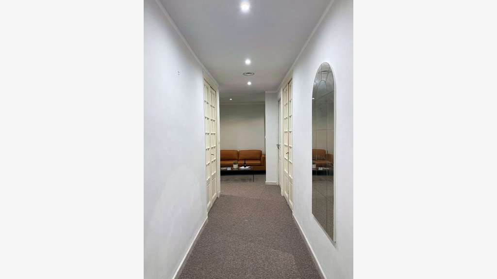 A louer bureau 15m² en étage à Nice
