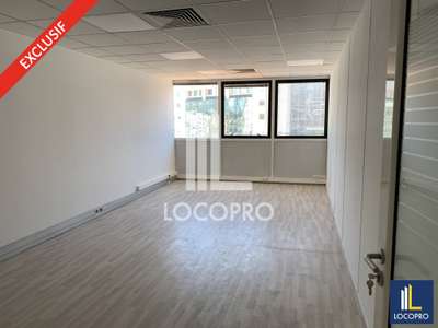 Location bureaux 140 m² R+4 à Nice Arénas