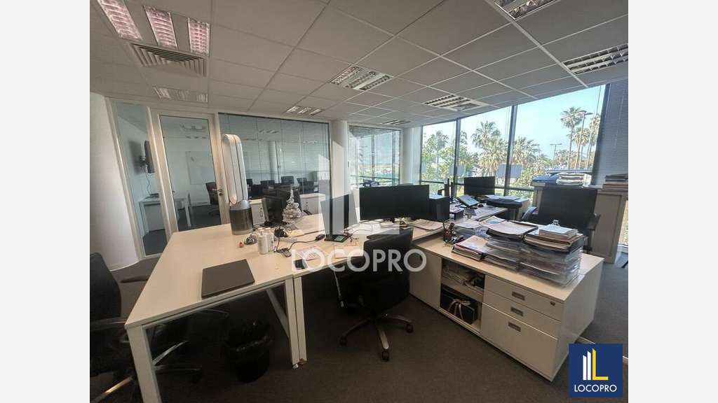 A louer bureaux 242m² à Nice 400 Promenade
