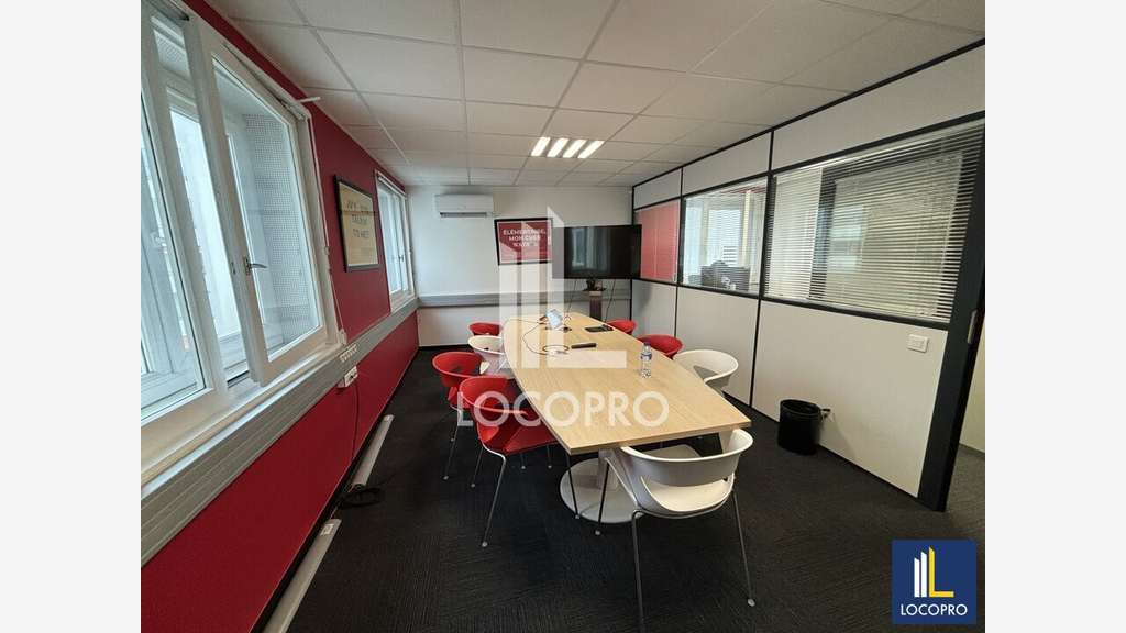 A louer bureau 133m² R+6 à Nice Boulevard Cassin
