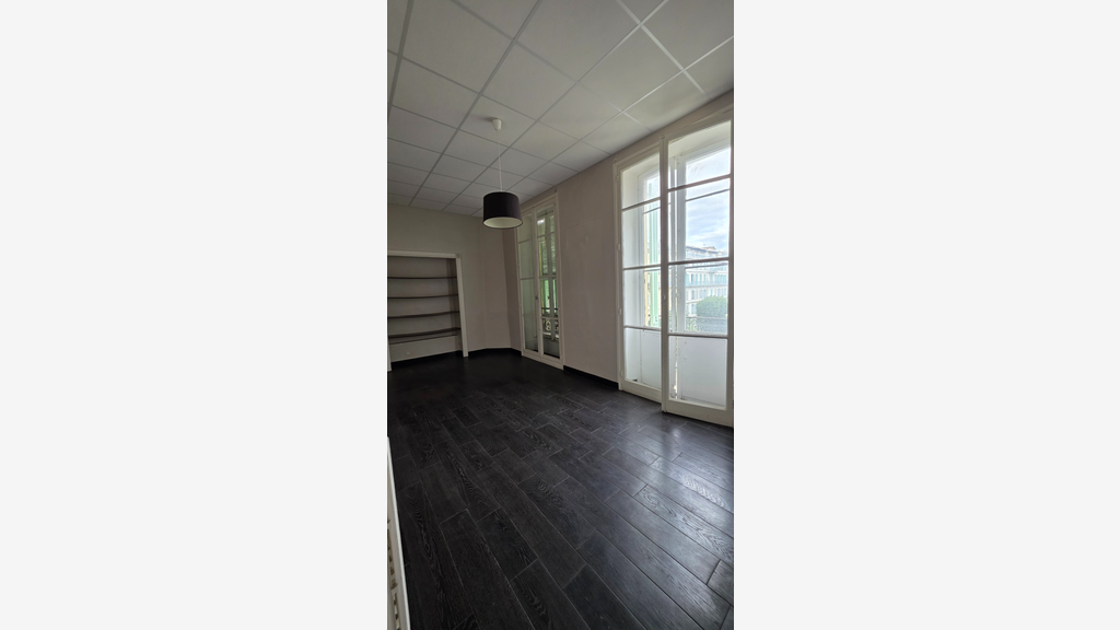 Bureaux à louer 122m² R+3 à Nice Jean Médecin
