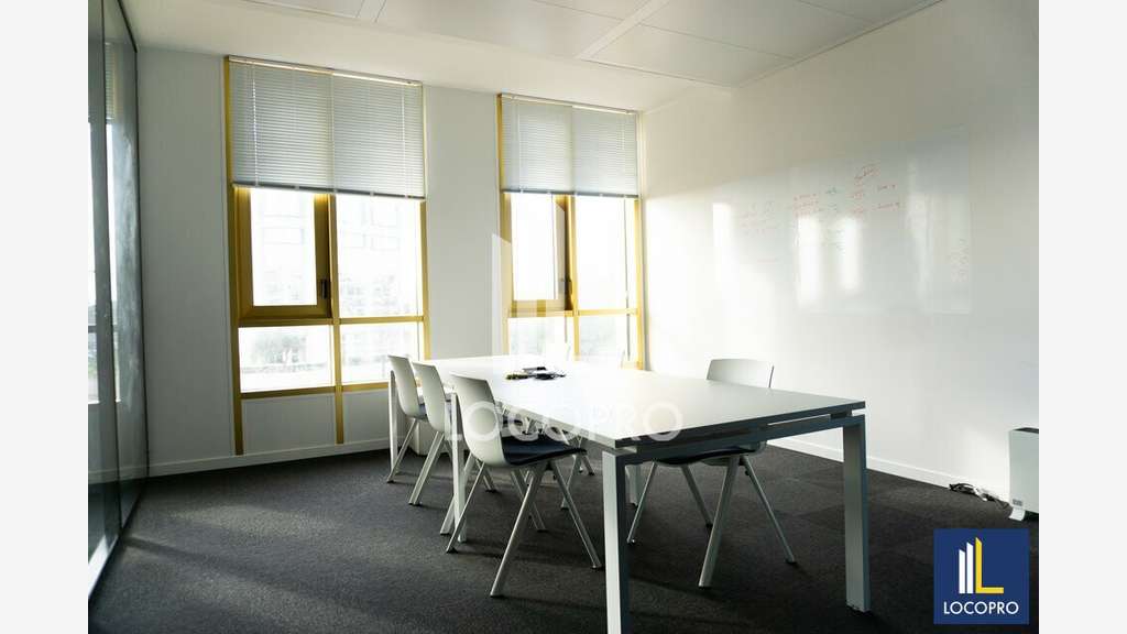 Location bureaux 394m² R+2 à Nice Arénas UNITY