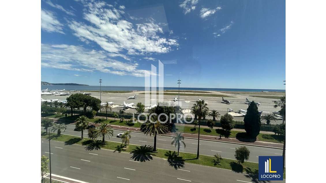 Bureaux 208m² vue mer exceptionnelle à Nice