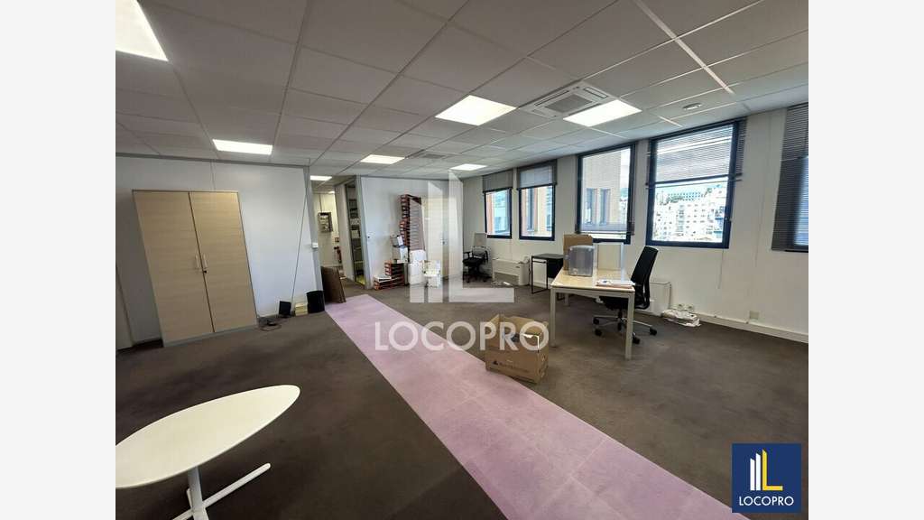 Bureaux 208m² vue mer exceptionnelle à Nice