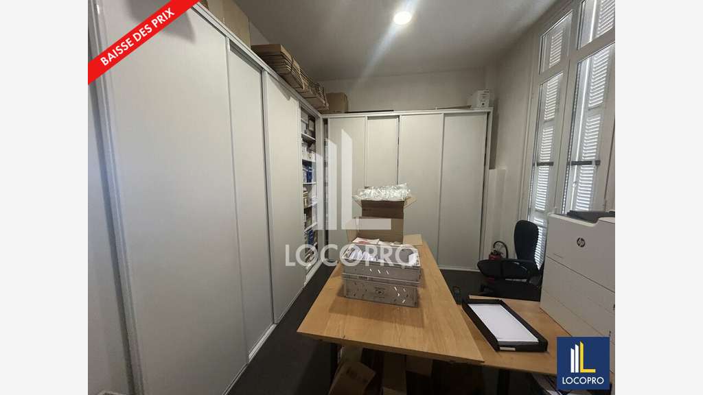 Location bâtiment 400m² Nice secteur dynamique