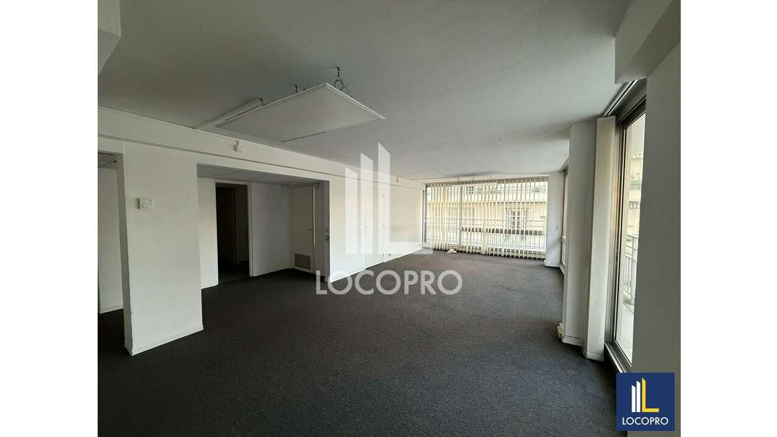 A louer bureau 65m² R+3 au cœur de Nice