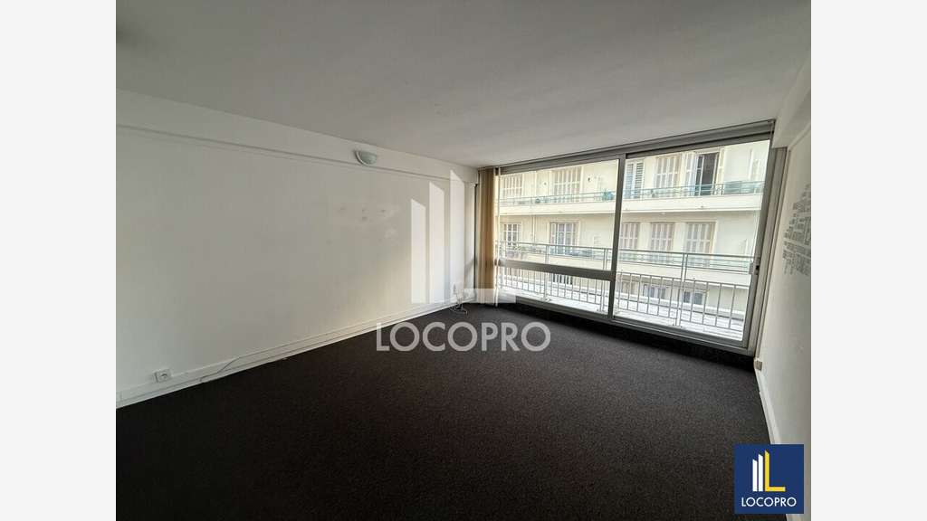 A louer bureau 65m² R+3 au cœur de Nice