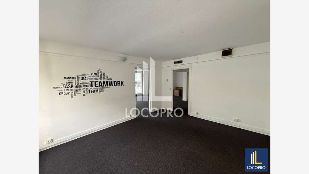 A louer bureau 65m² R+3 au cœur de Nice