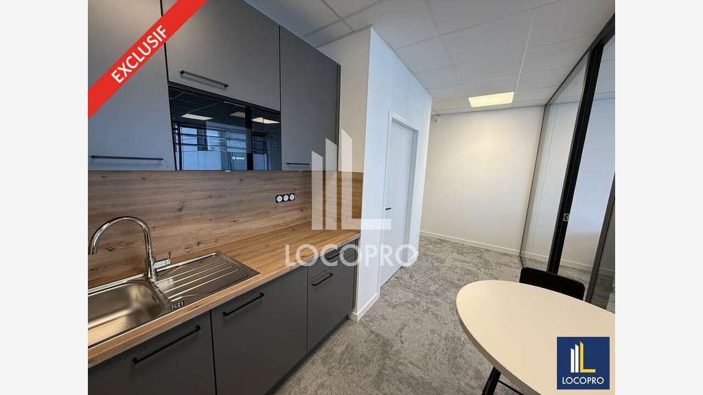 A louer bureaux 108m² secteur Arénas Nice