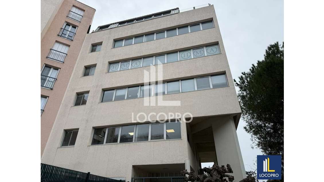 Location bureaux 80m² à Nice Av. Sainte Marguerite