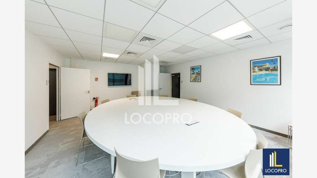 A louer bureaux 201m² R+3 à Nice Arenas Le Phoenix