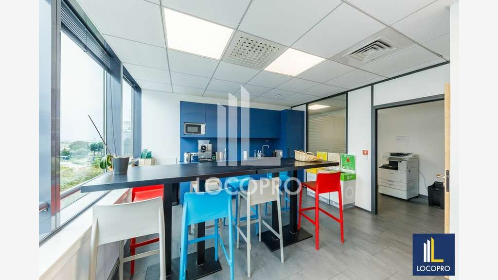 A louer bureaux 495m² R+4 vue mer à Nice Arenas