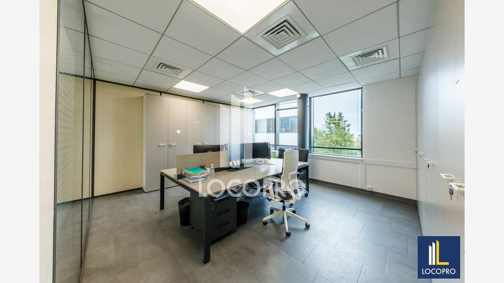 A louer bureaux 495m² R+4 vue mer à Nice Arenas